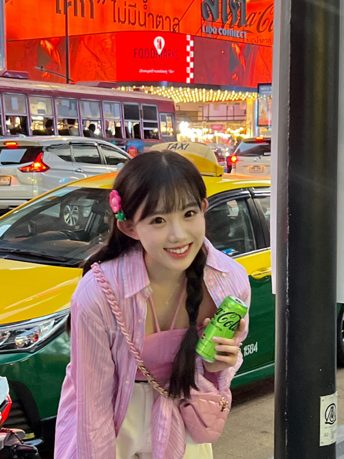 黄果漫剧角色资料视觉